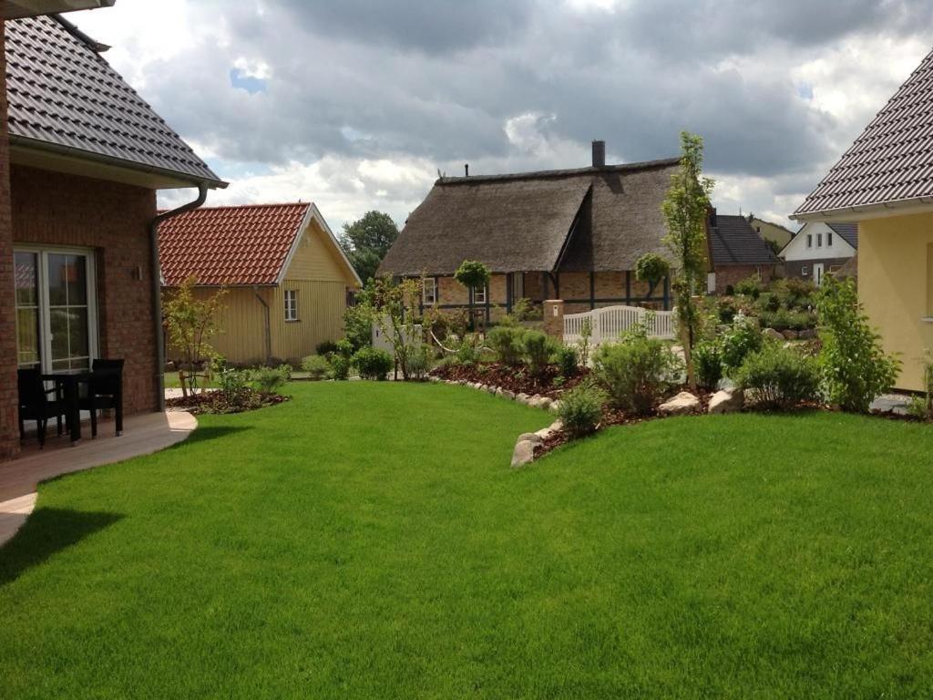 "Sonnenliebe" Ferienhaus Gross Schwansee Exterior photo